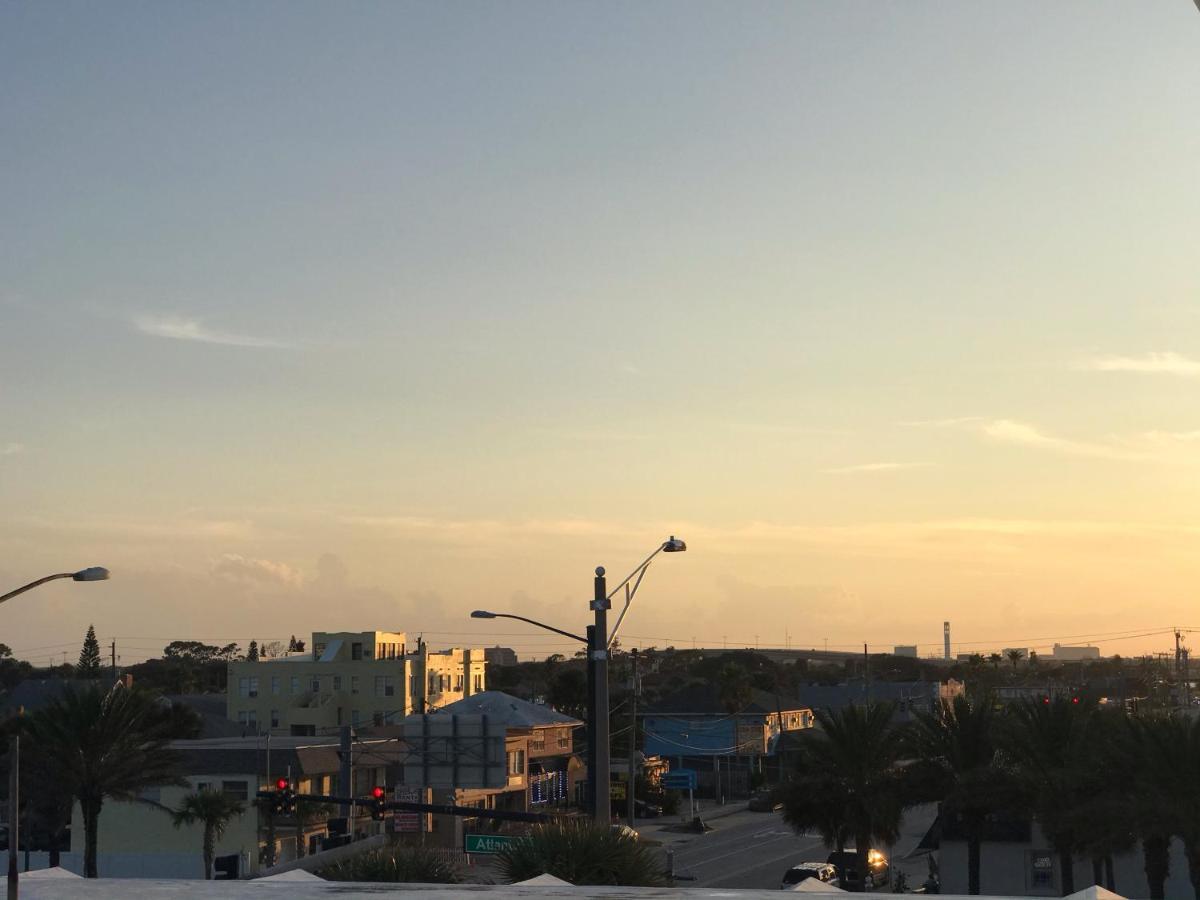 Daytona Beach Inn Bagian luar foto