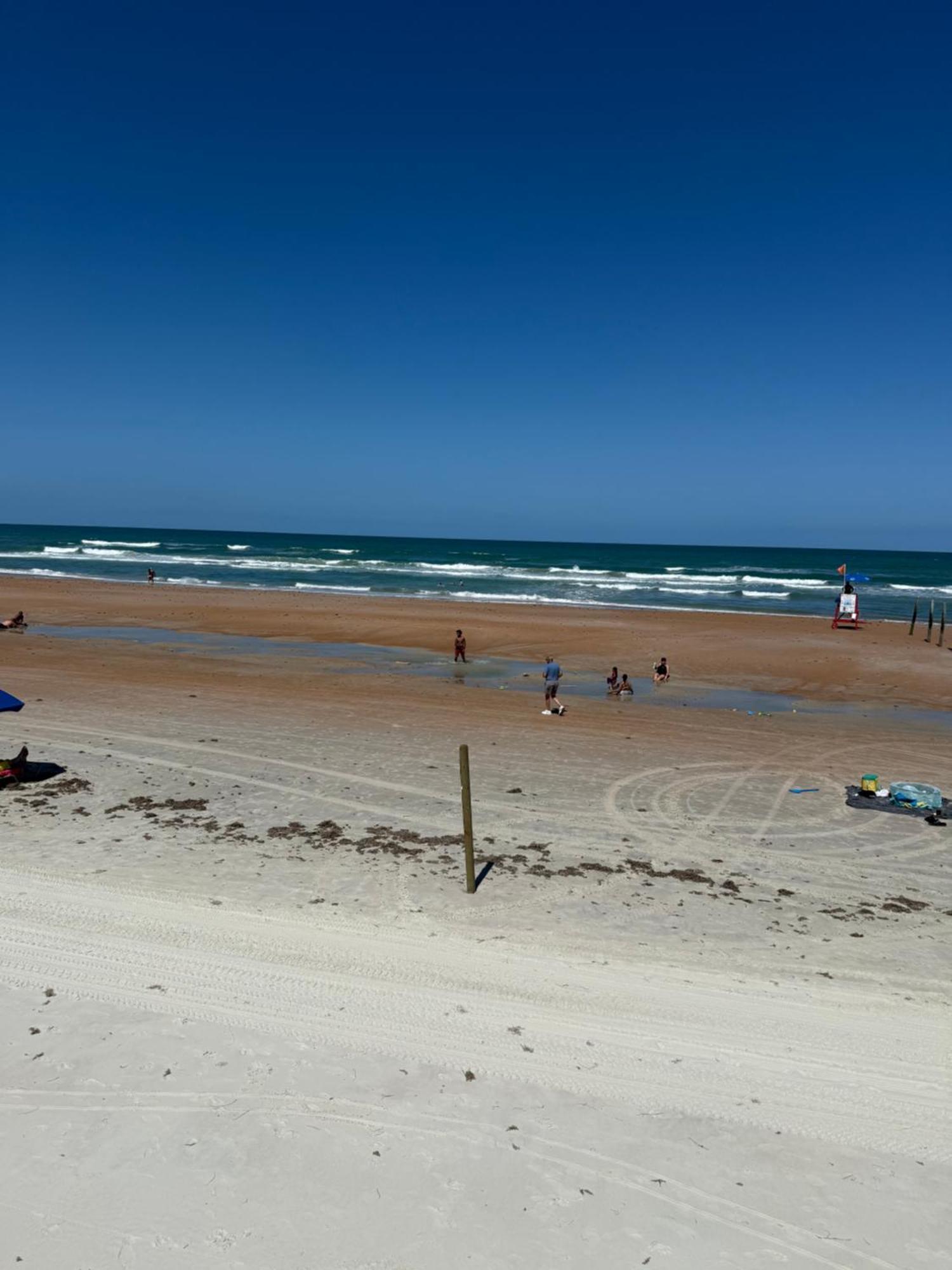 Daytona Beach Inn Bagian luar foto